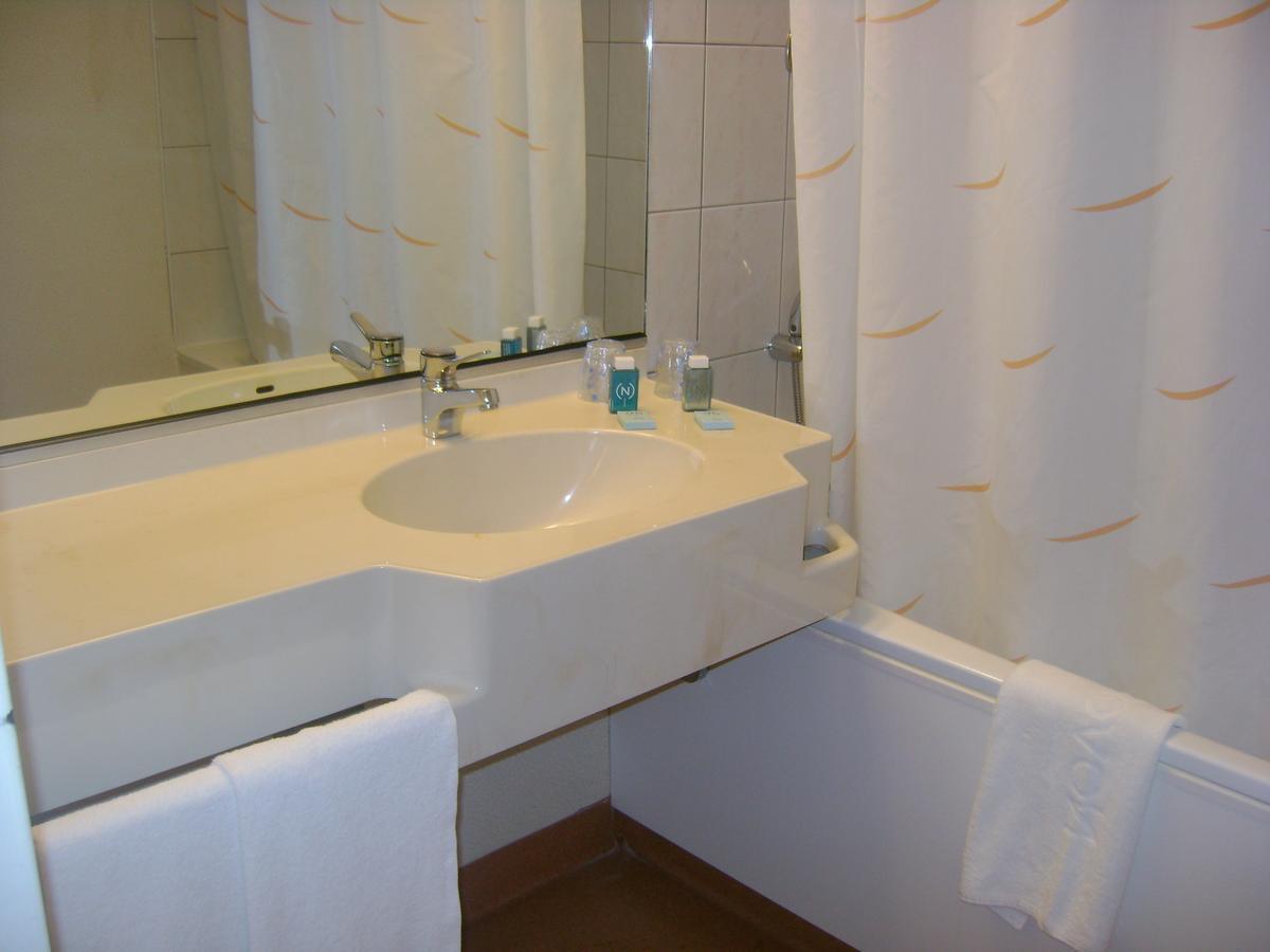 וישי Hotel Des Thermes Les Domes מראה חיצוני תמונה